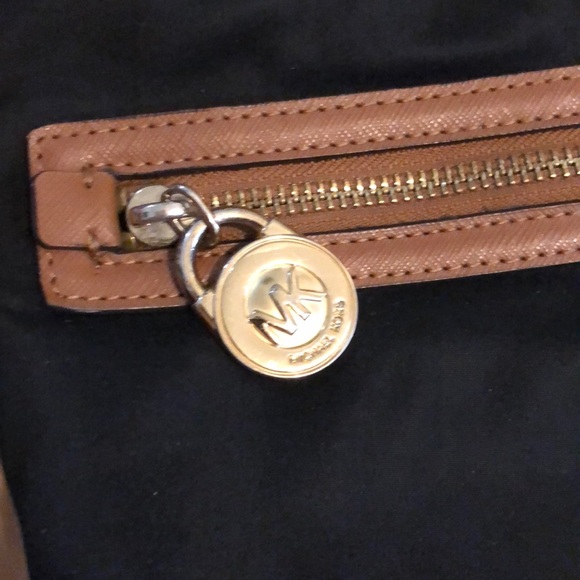 Nylon crossbody MK - Picture 3 of 4